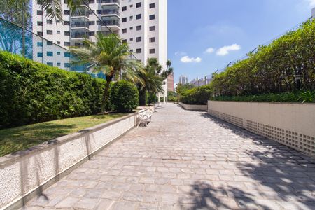 Apartamento à venda com 120m², 3 quartos e 3 vagas Apartamento à venda com 120m², 3 quartos e 3 vagasÁrea comum