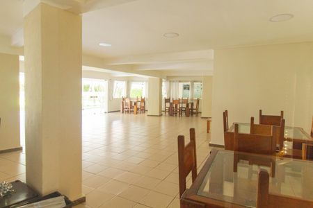 Apartamento à venda com 120m², 3 quartos e 3 vagas Apartamento à venda com 120m², 3 quartos e 3 vagasÁrea comum