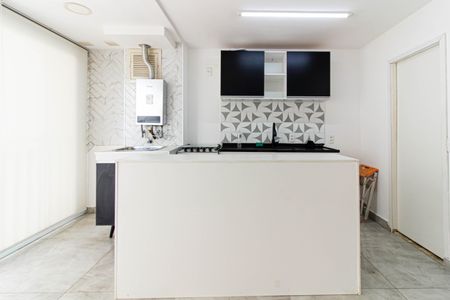 Cozinha / Área de Serviço de apartamento para alugar com 2 quartos, 48m² em Parque Industrial Tomas Edson, São Paulo