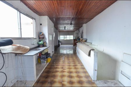 Casa à venda com 217m², 2 quartos e sem vagaTerraço