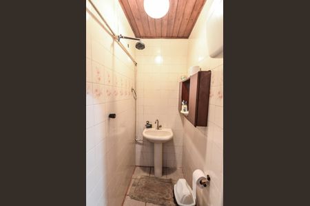 Casa à venda com 217m², 2 quartos e sem vagaBanheiro de Serviço