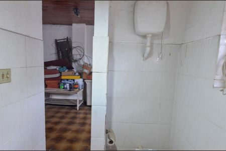 Casa à venda com 217m², 2 quartos e sem vagaBanheiro 2