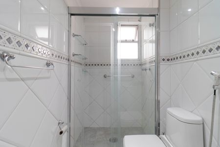 Apartamento à venda com 70m², 3 quartos e 2 vagasBanheiro