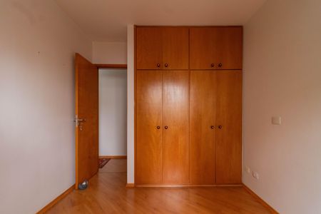 Apartamento à venda com 70m², 3 quartos e 2 vagasQuarto 1