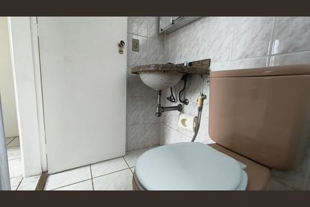 Apartamento à venda com 71m², 3 quartos e 1 vagaBanheiro da Suíte