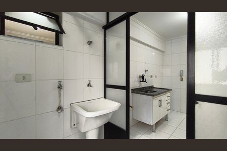 Apartamento à venda com 71m², 3 quartos e 1 vagaÁrea de Serviço