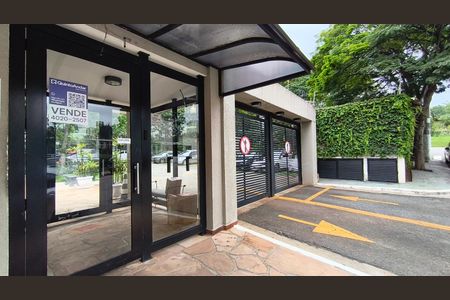 Apartamento à venda com 71m², 3 quartos e 1 vagaFachada + Plaquinha