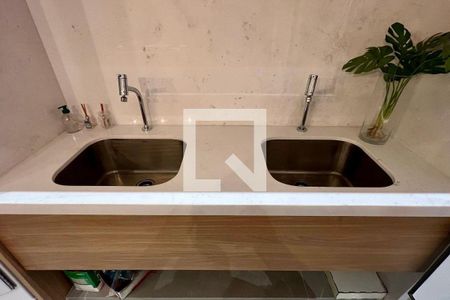 Apartamento para alugar com 71m², 2 quartos e 1 vaga Apartamento para alugar com 71m², 2 quartos e 1 vagaÁrea Comum - Lavanderia