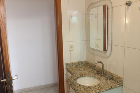 Apartamento à venda com 100m², 3 quartos e 2 vagasBanheiro
