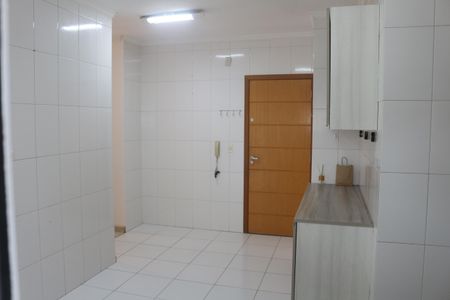 Apartamento à venda com 100m², 3 quartos e 2 vagasCozinha