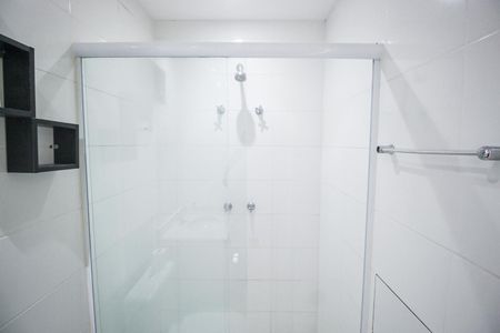 Apartamento para alugar com 61m², 2 quartos e 2 vagasBanheiro