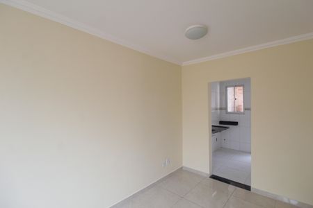 Sala de casa de condomínio para alugar com 2 quartos, 52m² em Vila Jardim Leblon, Belo Horizonte