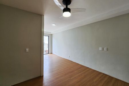 Sala - Quarto de kitnet/studio para alugar com 1 quarto, 38m² em Imperial de São Cristóvão, Rio de Janeiro