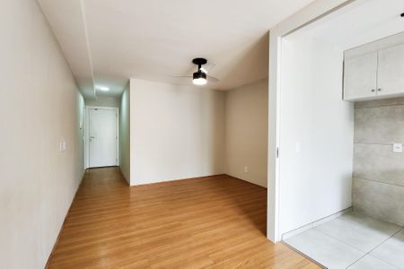 Studio à venda com 38m², 1 quarto e sem vaga Studio à venda com 38m², 1 quarto e sem vagaSala - Quarto