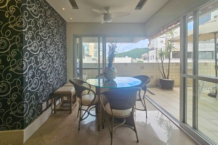 Apartamento para alugar com 3 quartos, 197m² em Vila Constança, Guarujá