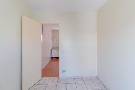 Quarto 2 de apartamento para alugar com 2 quartos, 48m² em Conjunto Habitacional Padre Manoel da Nobrega, São Paulo