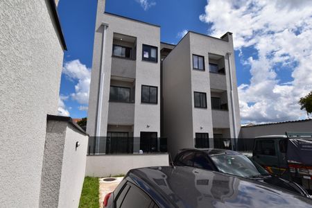 Apartamento para alugar com 30m², 1 quarto e 1 vagaFachada com Plaquinha