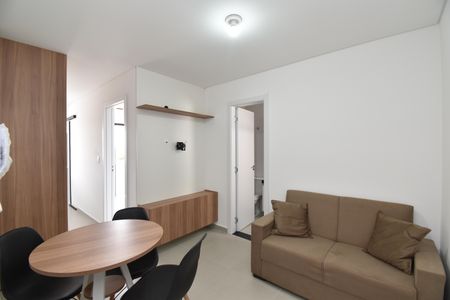 Sala de apartamento para alugar com 1 quarto, 30m² em Cajuru, Curitiba