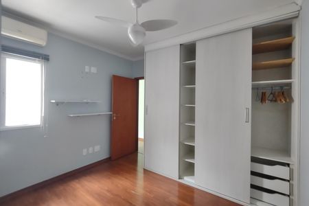 Suíte 2 de casa para alugar com 3 quartos, 200m² em Olímpico, São Caetano do Sul