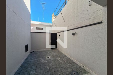 Studio para alugar com 26m², 1 quarto e sem vagaBicicletário