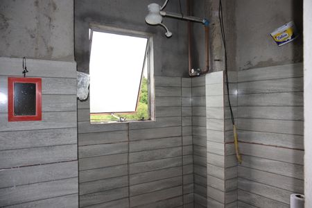 Casa para alugar com 305m², 2 quartos e 4 vagasBanheiro da Suíte 1