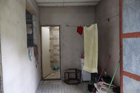 Casa para alugar com 305m², 2 quartos e 4 vagasBanheiro Social