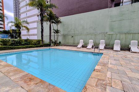 Apartamento à venda com 70m², 2 quartos e 1 vagaÁrea comum - Piscina