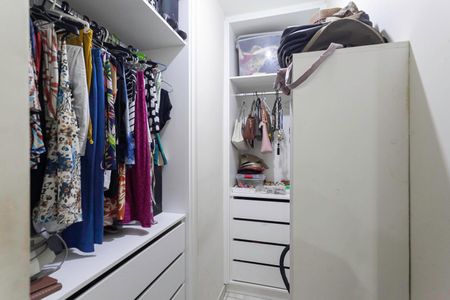 Apartamento para alugar com 111m², 3 quartos e 2 vagas Apartamento para alugar com 111m², 3 quartos e 2 vagasCloset da suíte