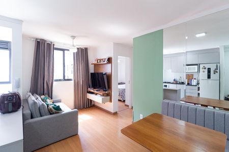Sala de apartamento à venda com 2 quartos, 44m² em Centro, Osasco