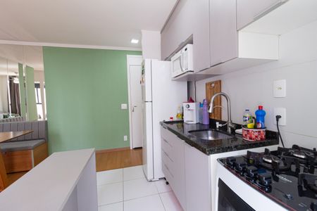 Apartamento à venda com 44m², 2 quartos e 1 vagaCozinha e área de serviço