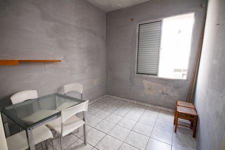 Sala de apartamento para alugar com 1 quarto, 40m² em Cidade Ocian, Praia Grande