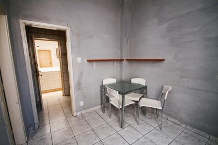 Sala de apartamento para alugar com 1 quarto, 40m² em Cidade Ocian, Praia Grande