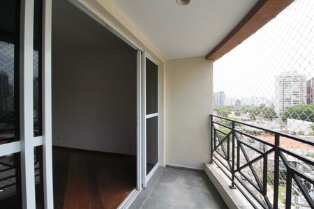 Varanda de apartamento à venda com 3 quartos, 109m² em Indianópolis, São Paulo