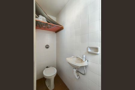 Apartamento à venda com 60m², 2 quartos e 1 vagaBanheiro de serviço