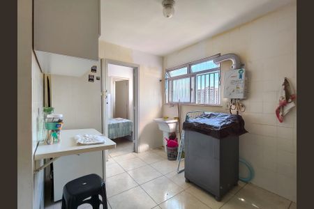 Apartamento à venda com 60m², 2 quartos e 1 vagaCozinha e Área de Serviço