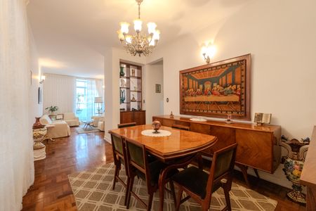 Apartamento à venda com 141m², 2 quartos e sem vagaSala de Jantar