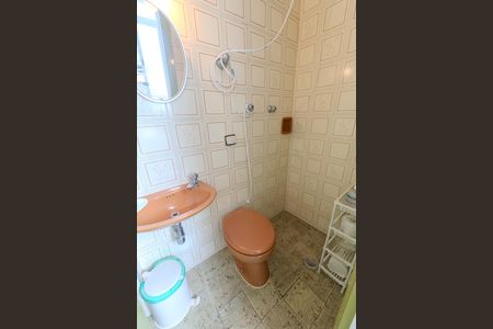 Apartamento à venda com 141m², 2 quartos e sem vagaBanheiro de serviço