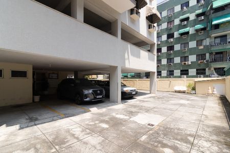 Apartamento para alugar com 69m², 2 quartos e 1 vaga Apartamento para alugar com 69m², 2 quartos e 1 vagaÁrea comum - Garagem