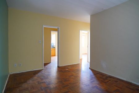 Sala de apartamento para alugar com 2 quartos, 81m² em Vila Ipiranga, Porto Alegre