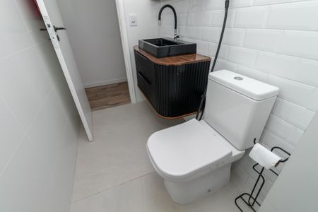Apartamento para alugar com 55m², 2 quartos e 1 vaga Apartamento para alugar com 55m², 2 quartos e 1 vagaBanheiro