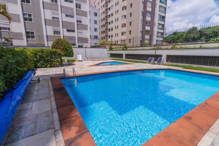 Apartamento para alugar com 55m², 2 quartos e 1 vaga Apartamento para alugar com 55m², 2 quartos e 1 vagaÁrea comum - Piscina