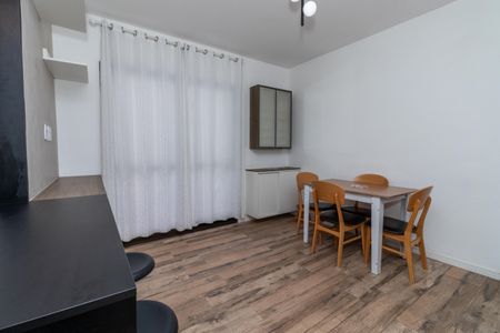 Apartamento para alugar com 55m², 2 quartos e 1 vaga Apartamento para alugar com 55m², 2 quartos e 1 vagaSala