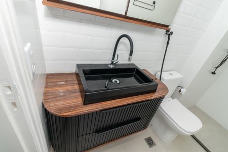 Apartamento para alugar com 55m², 2 quartos e 1 vaga Apartamento para alugar com 55m², 2 quartos e 1 vagaBanheiro