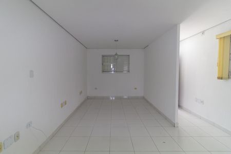 Quarto de casa para alugar com 1 quarto, 40m² em Vila Zelina, São Paulo