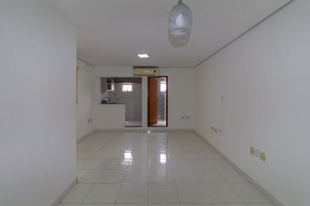 Quarto de casa para alugar com 1 quarto, 40m² em Vila Zelina, São Paulo