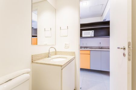 Studio para alugar com 28m², 1 quarto e 1 vaga Studio para alugar com 28m², 1 quarto e 1 vagaBanheiro