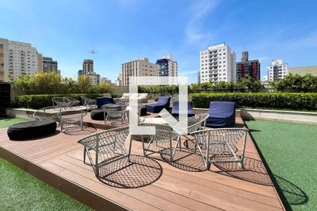 Studio para alugar com 28m², 1 quarto e 1 vaga Studio para alugar com 28m², 1 quarto e 1 vagaÁrea comum