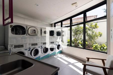 Studio para alugar com 26m², 1 quarto e 1 vaga Studio para alugar com 26m², 1 quarto e 1 vagaLavanderia