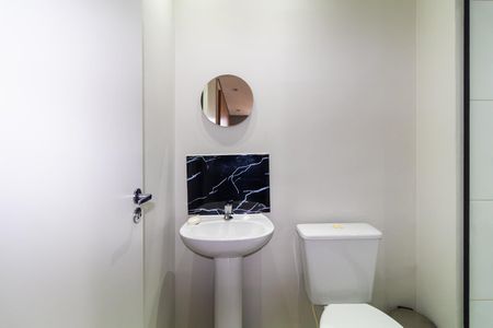 Apartamento à venda com 57m², 2 quartos e 1 vagaBanheiro 2