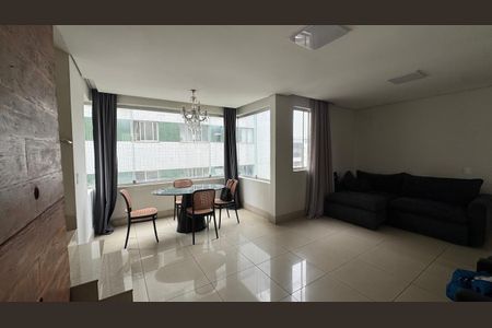 Apartamento à venda com 4 quartos, 150m² em Santa Efigênia, Belo Horizonte